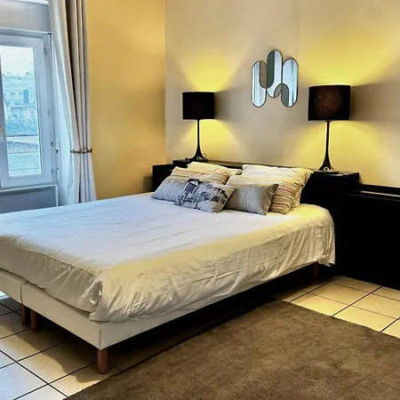 Le 24 Clemenceau Apartment